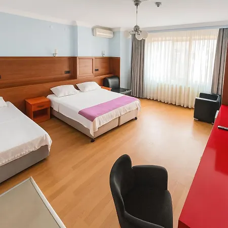 Hotel Ferah *