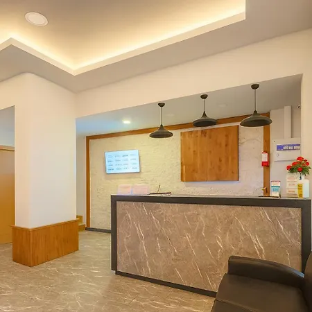 Ferah Hotel
